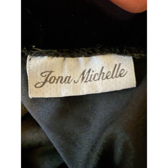 Jona Michelle Holiday Christmas Formal Dress Girls 8 Beaded Floral Velvet Red - Picture 6 of 11